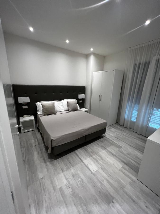 Apparthotel Ardea Риччоне Экстерьер фото